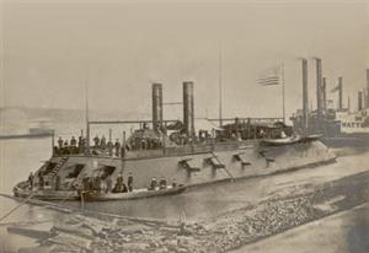 left and above: Naval Historical Center