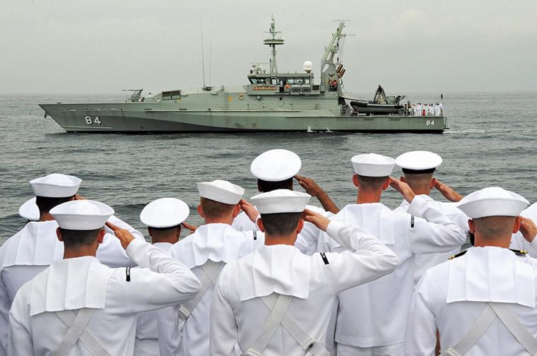www.usni.org