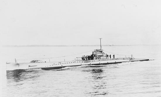 S-5, designated SS-110, underway in 1920.