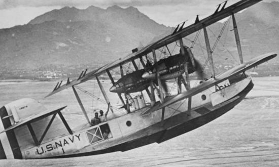 A U.S. Navy PN-9 taking off near the coast of Oahu, Hawaii, in September 1925.
