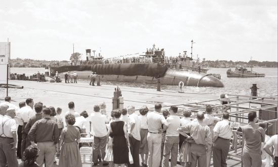 Launch of the USS Thresher (SSN-593) at at Portsmouth Naval Shipyard, 9 July 1960