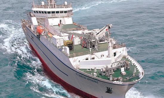 Cable ship