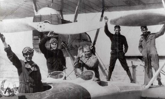 Commander John Rodgers and his crew waving from the PN-9 No. 1