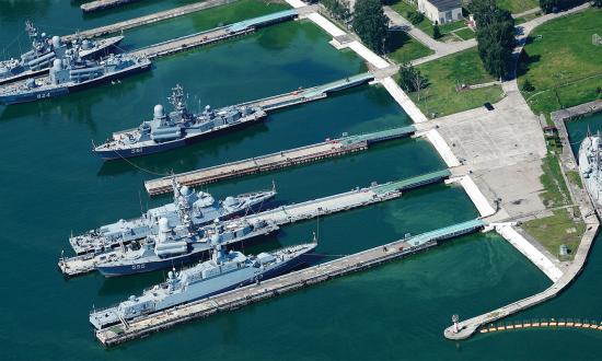 One of the main strategic assets of Kaliningrad Oblast is the port at Baltiysk, home to the main base of the Russian Baltic Fleet and the only Russian port said to be free from ice all year round.
