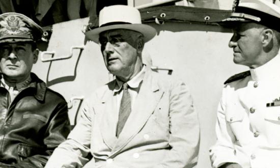 Formosa or the Philippines? (L. to r.) General Douglas MacArthur, President Franklin Roosevelt, and Admiral Chester Nimitz meet in Hawaii in July 1944 to determine the strategy going forward in the Pacific war.
