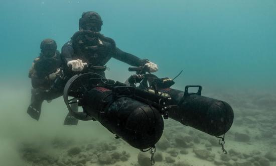 SEALs from Naval Special Warfare Logistics Support Unit 1 