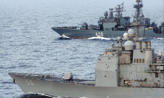 USS San Jacinto (CG-56) steams alongside the Russian destroyer Admiral Chebanenko 